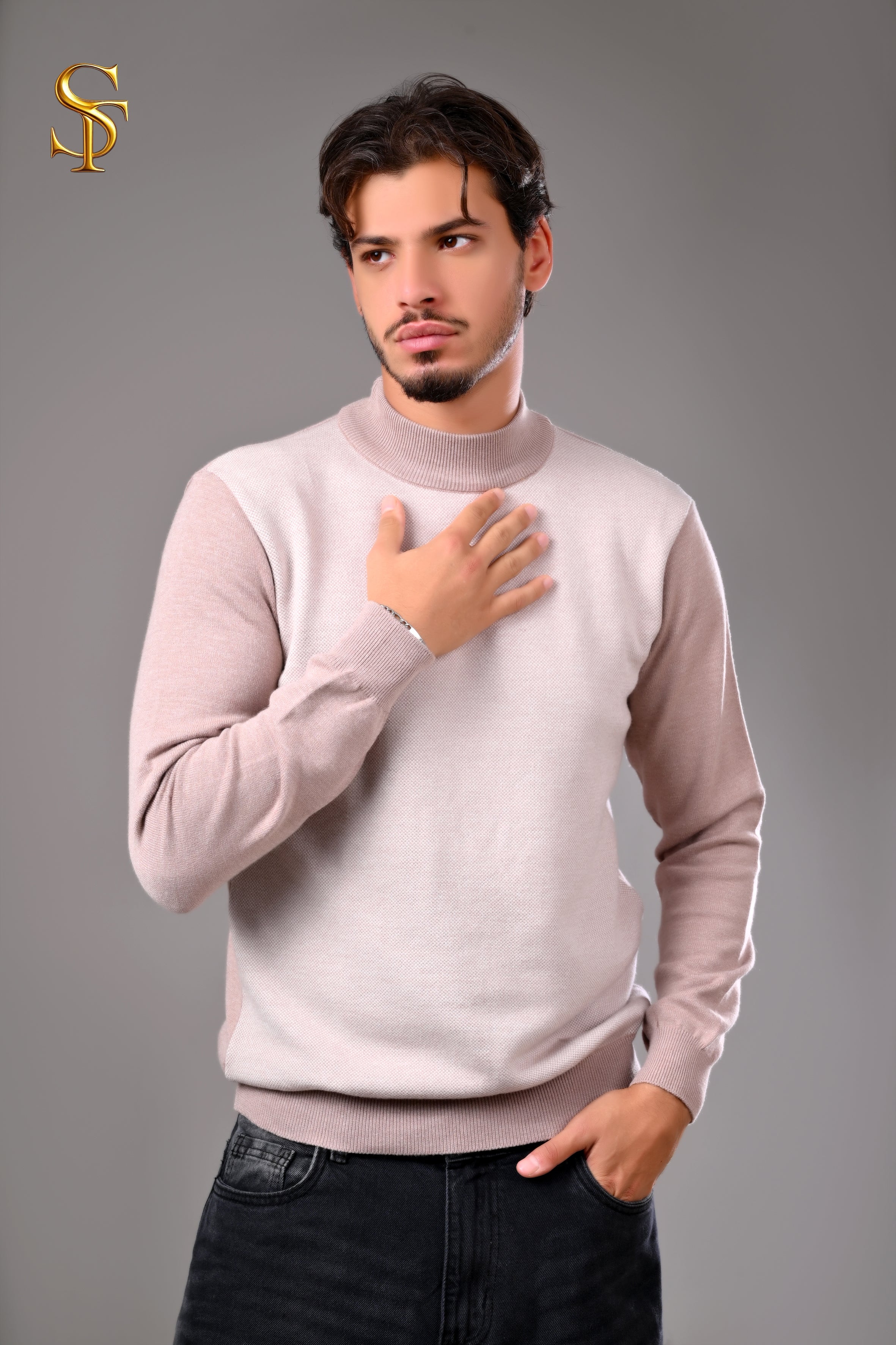 بلوفر تريكو رجالي – ياقة هاف كول أكسفورد